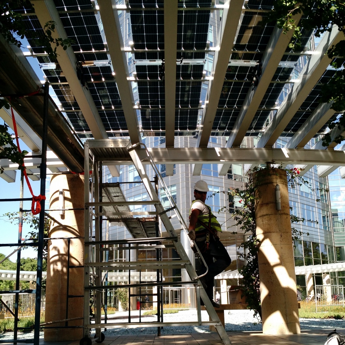 PÉRGOLA SOLAR PUERTO MADERO