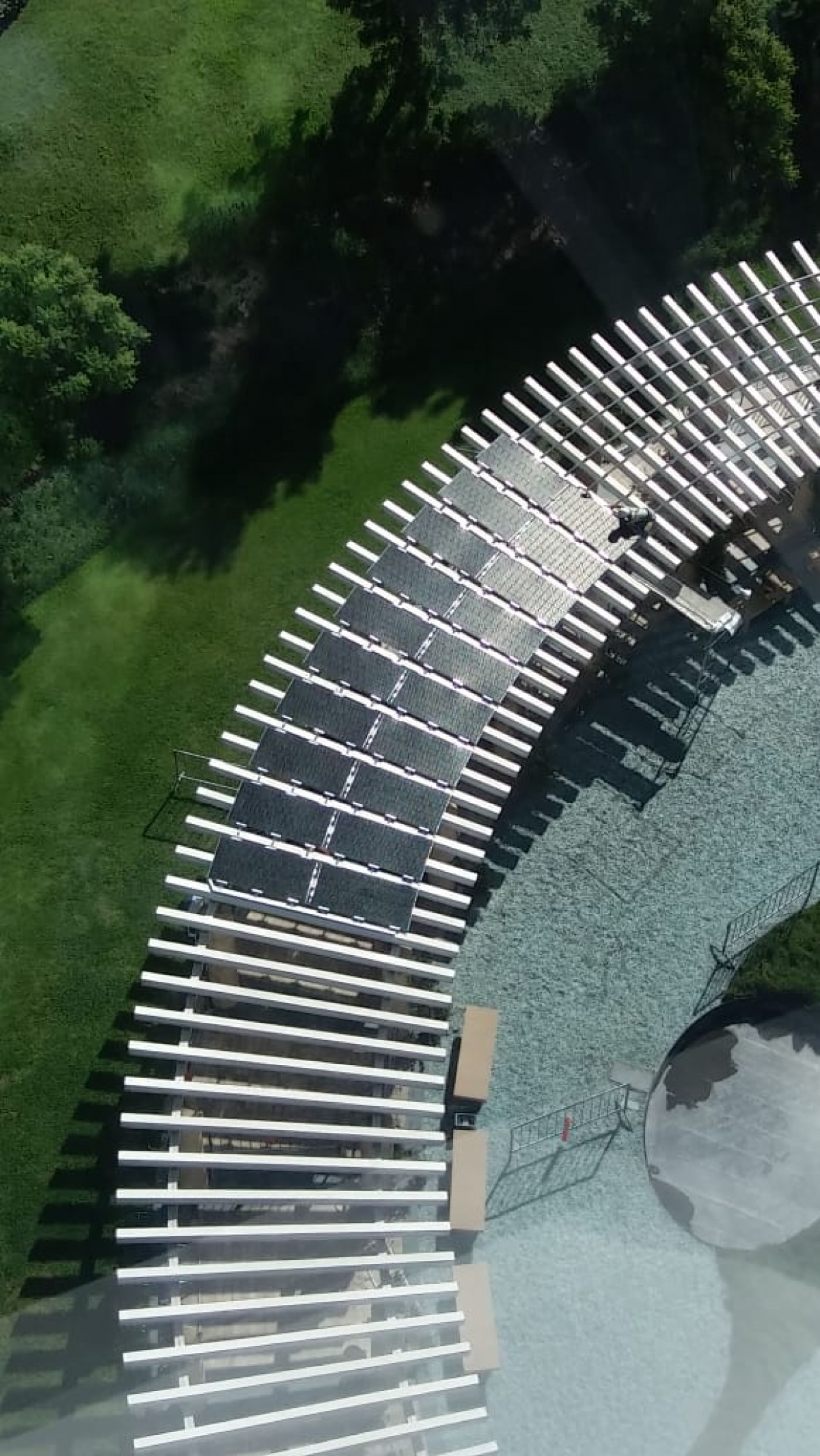 PÉRGOLA SOLAR PUERTO MADERO