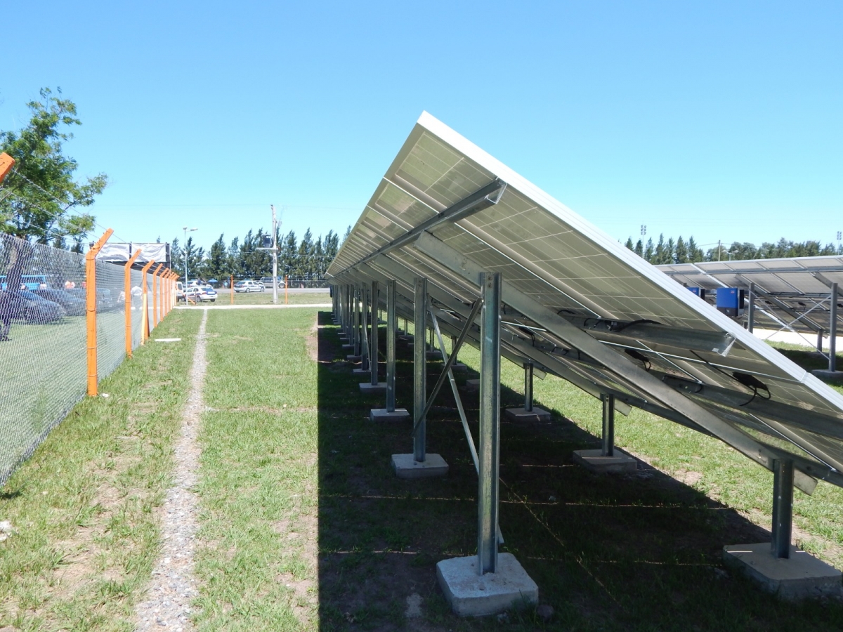 PARQUE SOLAR BRANDSEN