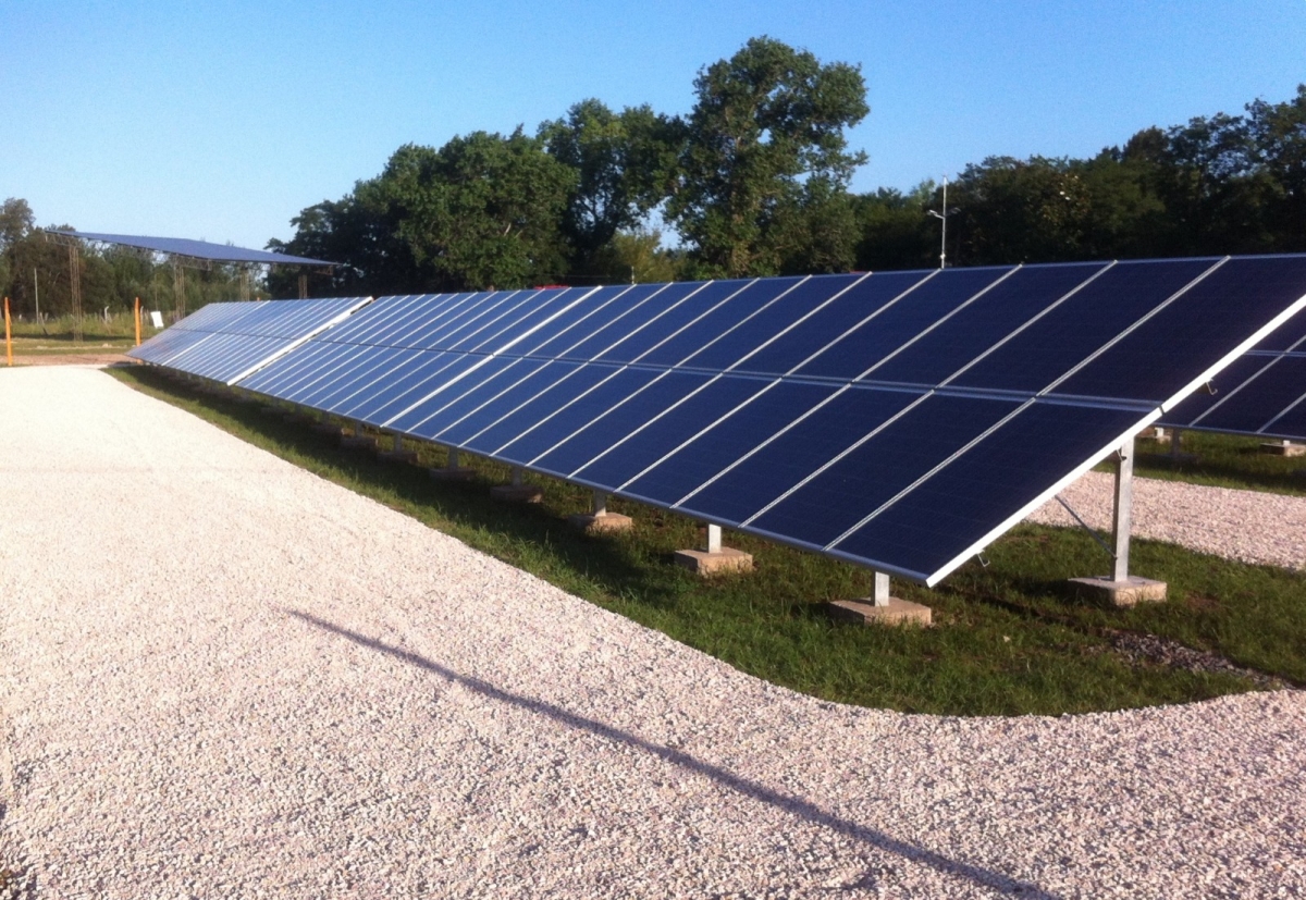 PARQUE SOLAR BRANDSEN