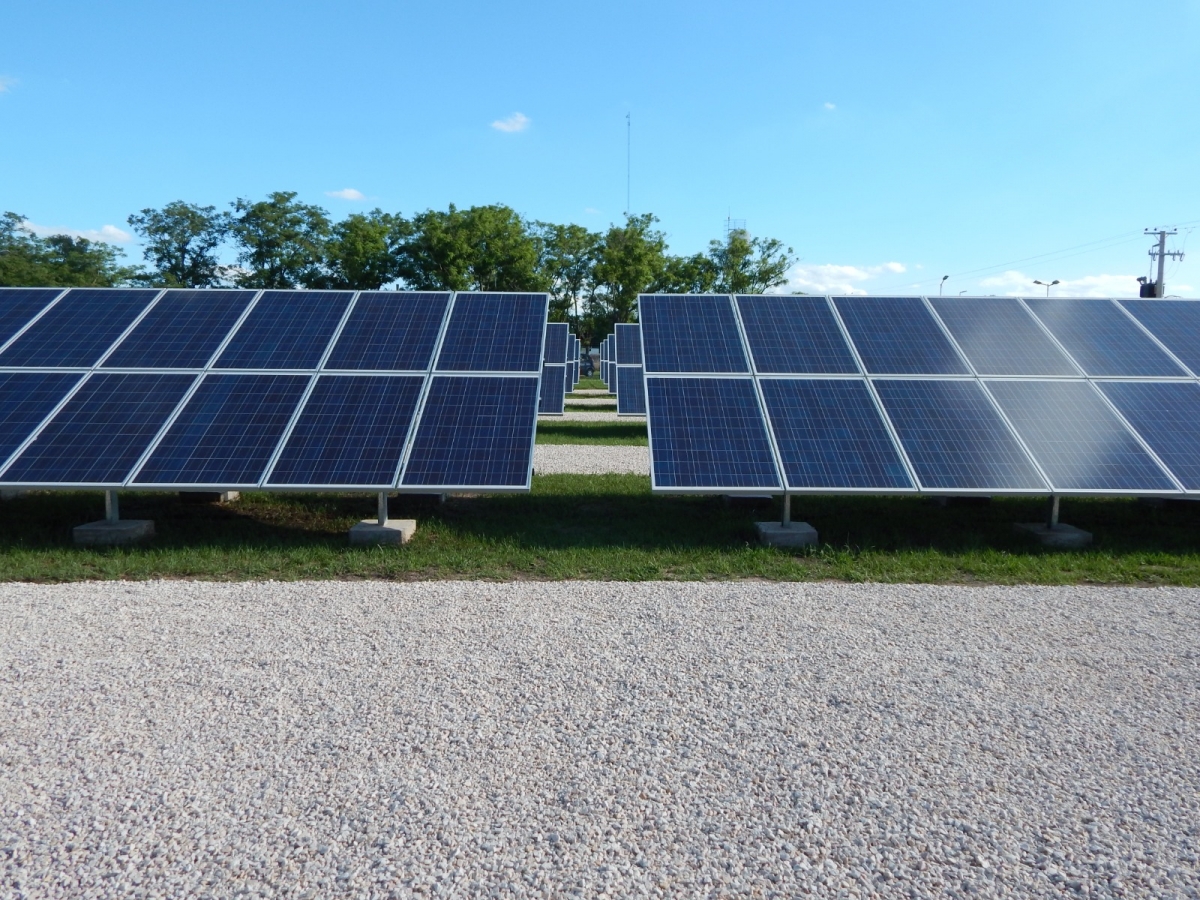 PARQUE SOLAR BRANDSEN